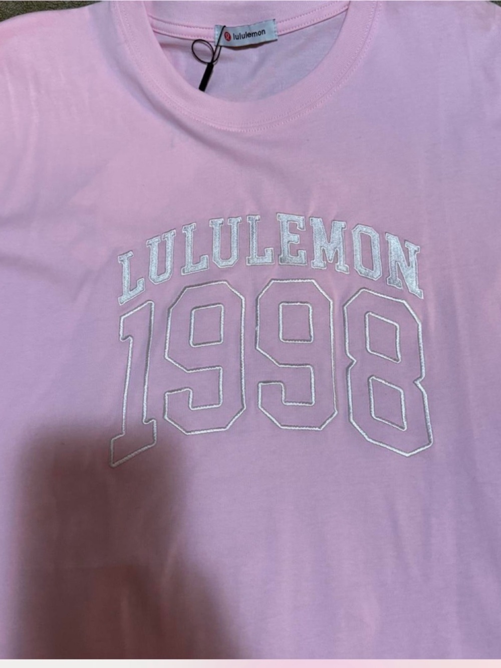 lululemon athletica Men's 1998 Graphic Tee - Light Pink